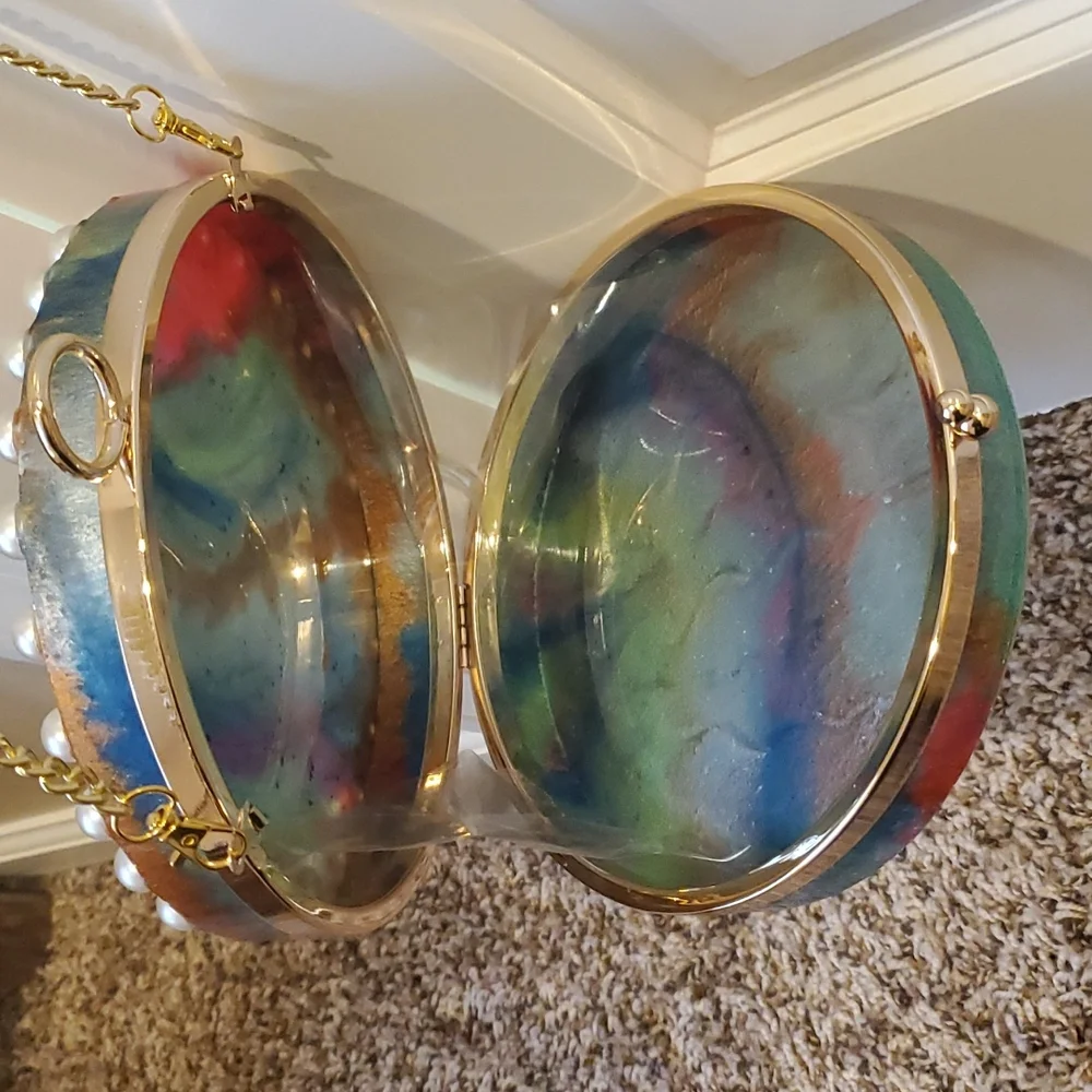 Multi colored purse - Picture 2 of 3